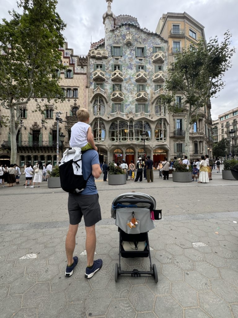 Budget travel stroller in Europe